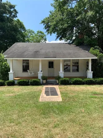 Buy this 2 bed house on 203 Ashurst Avenue in Tallassee, Tallapoosa County