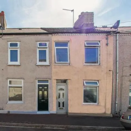Buy this 2 bed townhouse on Chester Street in Cardiff, CF11 6PY