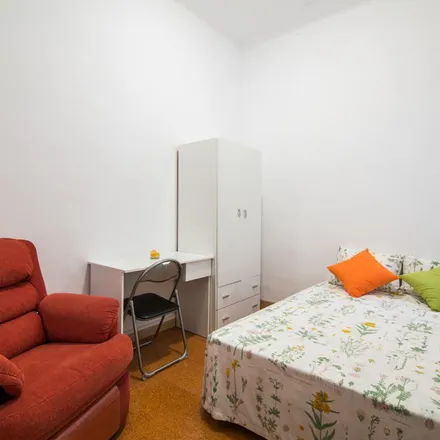 Image 4 - Carrer de Verdi, 54, 08012 Barcelona, Spain - Apartment for rent