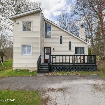 Buy this 4 bed house on 6420 Marvin Gdns in Tobyhanna, Pennsylvania