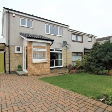 Rent this 4 bed duplex on 84 Crosswood Crescent in Balerno, EH14 7HS