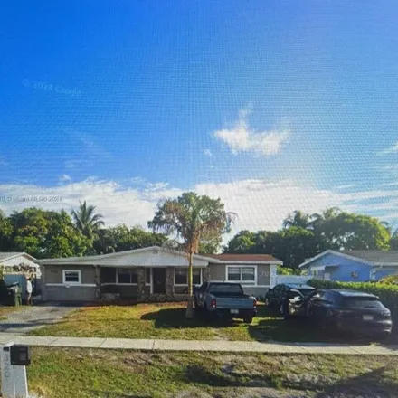 Rent this 5 bed house on 3201 Jackson Blvd in Fort Lauderdale, Florida