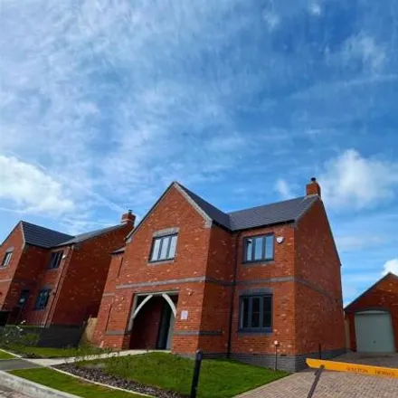 Buy this 5 bed house on Saltersford Lane in Uttoxeter Road, Alton