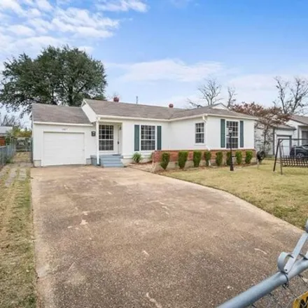 Rent this 3 bed house on 11433 Lanewood Circle in Dallas, TX 75218