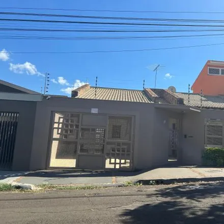 Buy this 5 bed house on Rua Olavo Bilac in Champagnat, Londrina - PR