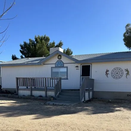 Buy this studio apartment on 6099 Ward Avenue in Inyokern, Kern County