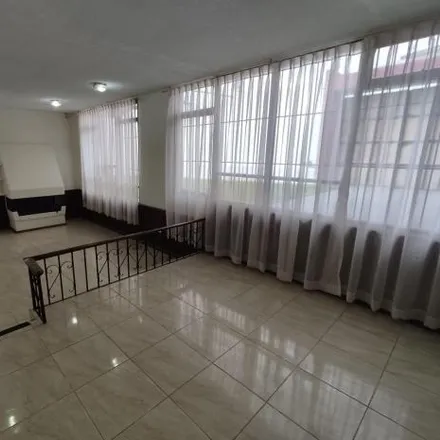 Rent this 4 bed house on unnamed road in 170518, Quito