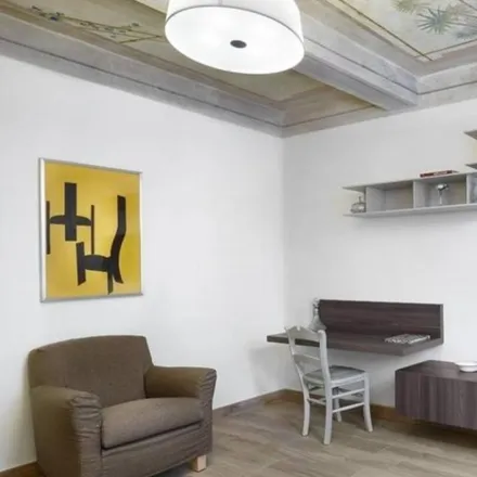 Rent this 3 bed apartment on Via di Mezzo in 42/B, 50121 Florence FI