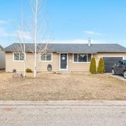 Buy this 3 bed house on 783 Auburn Avenue in Bonneville County, ID 83401