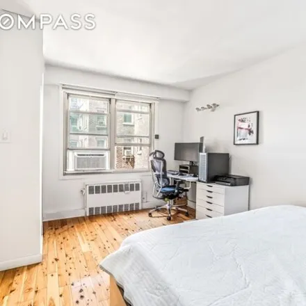 Image 6 - Cabrini Terrace, 900 West 190th Street, New York, NY 10040, USA - Apartment for sale