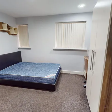 Image 1 - 130 Heeley Road, Selly Oak, B29 6EZ, United Kingdom - Apartment for rent