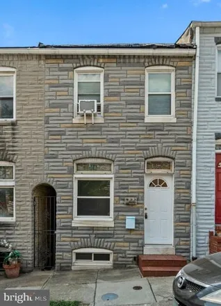 Image 2 - 244 S Castle St, Baltimore, Maryland, 21231 - House for sale