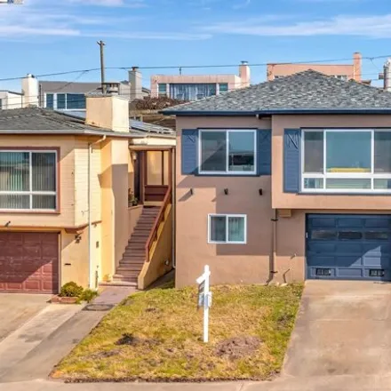 Buy this 4 bed house on 97 Seacliff Avenue in Daly City, CA 94015