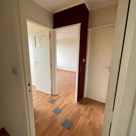 Rent this 2 bed apartment on Rue Verte 166 in 4100 Ougrée, Belgium