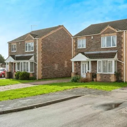 Buy this 4 bed house on Bloomhill Court in Moorends, DN8 4PF