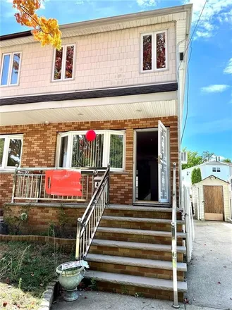 Buy this 3 bed house on unnamed road in New York, NY 10308