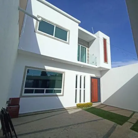 Buy this 3 bed house on Privada del Amor in 62100 Chamilpa, MOR