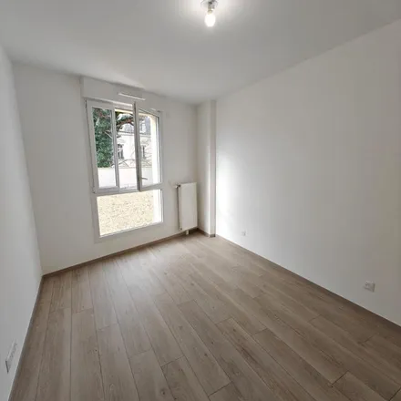 Rent this 3 bed apartment on 60 Rue Maurice Bellonte in 78130 Les Mureaux, France