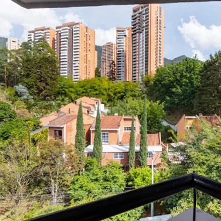 Image 2 - Edificio Formacol, Calle 4 Sur, Comuna 14 - El Poblado, 050022 Medellín, ANT, Colombia - Apartment for rent