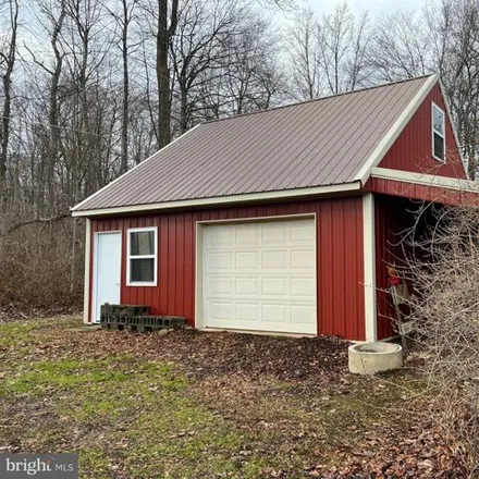 Buy this studio house on 69 Weil Road in District Township, PA 19505