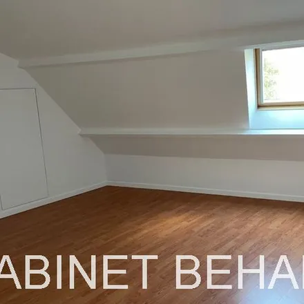 Rent this 4 bed apartment on 69 Rue de Fontenay in 94300 Vincennes, France