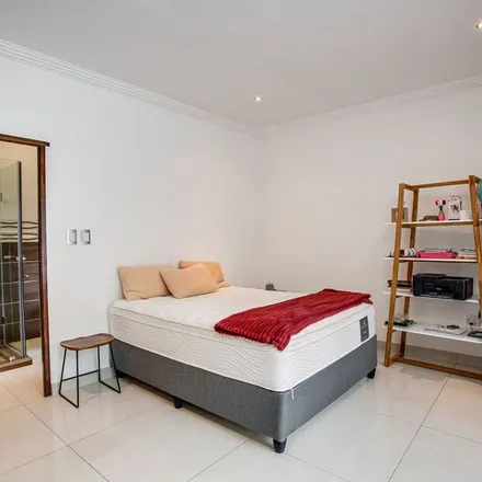 Image 7 - 238 Bryanston Drive, Johannesburg Ward 103, Sandton, 1617, South Africa - Apartment for rent