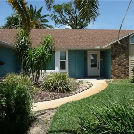 Rent this 3 bed house on 424 Southwest Avocado Avenue in Sebastian, FL 32958