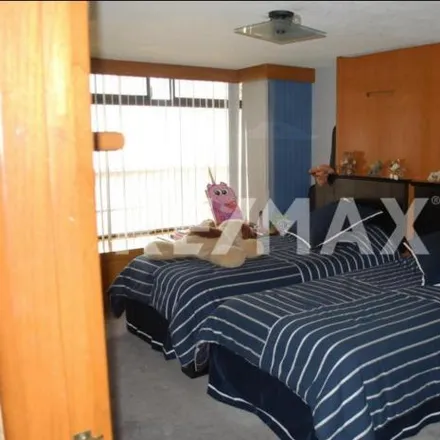 Buy this 8 bed house on Circuito Novelistas in 53230 Ciudad Satélite, MEX