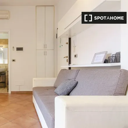 Image 3 - La luce Petroniana, Via San Donato 4, 40126 Bologna BO, Italy - Apartment for rent