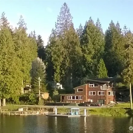 Buy this 4 bed house on 974 West Lake Samish Drive in Whatcom County, WA 98229