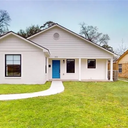 Rent this 4 bed house on 304 Graceland St in Houston, Texas