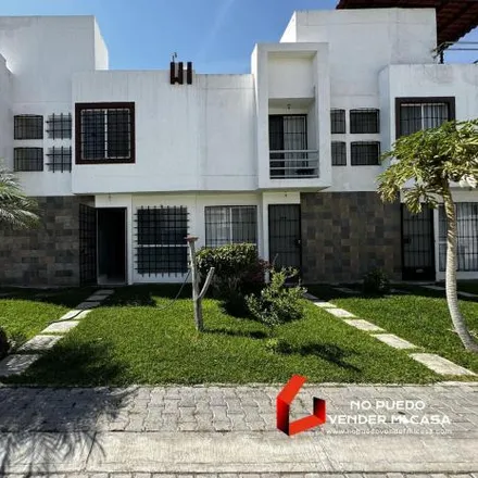Buy this 3 bed house on unnamed road in Fraccionamiento Paseos del Río, 62765 Emiliano Zapata