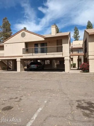 Rent this 2 bed house on West Apartment in Bethany Heights, Glendale