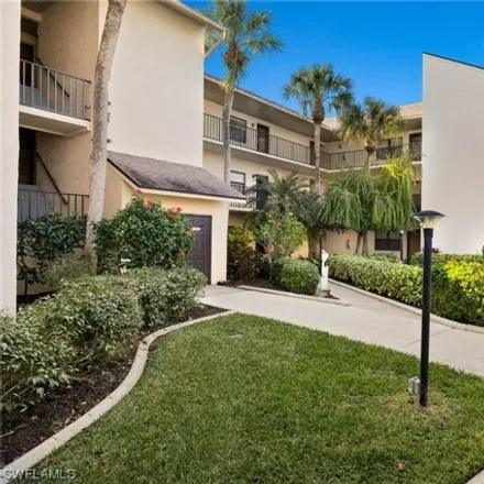 Buy this 2 bed condo on unnamed road in Lee County, FL 33912