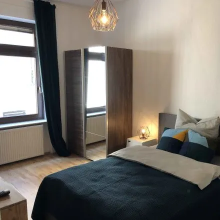 Rent this 3 bed room on Petterweilstraße 31 in 60385 Frankfurt, Germany