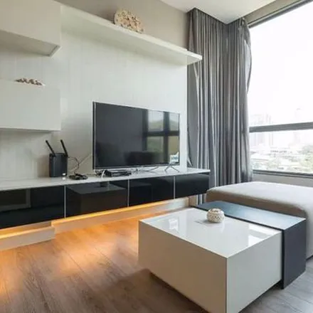 Rent this 1 bed apartment on The Room Sukhumvit 40 in 9, Soi Saman Chan