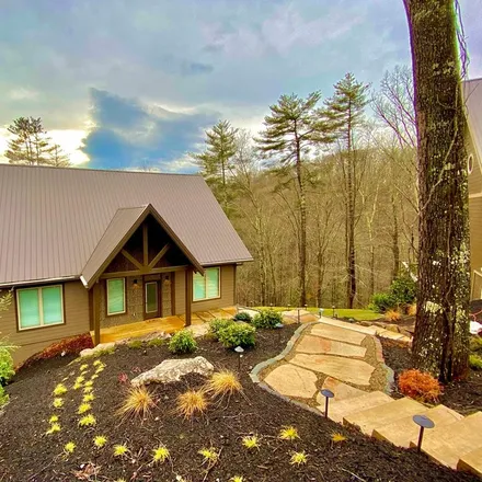 Buy this 4 bed house on 839 Cabin Creek Way in Sevierville, TN 37862