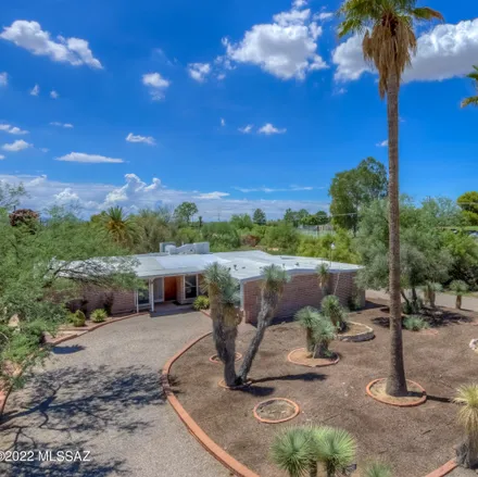 Buy this 4 bed house on 7571 North la Oesta Avenue in Pima County, AZ 85704