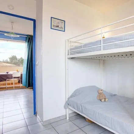 Image 4 - 66750 Saint-Cyprien, France - Apartment for rent