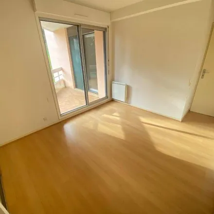 Rent this 1 bed apartment on 135 Chemin de la Salade Ponsan in 31400 Toulouse, France