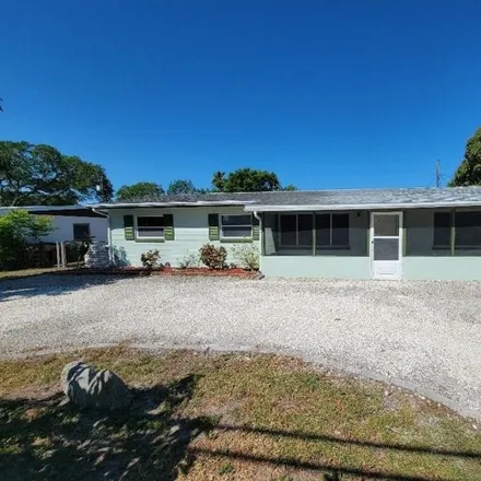 Buy this 4 bed house on 11300 Ridge Road in Seminole, FL 33778