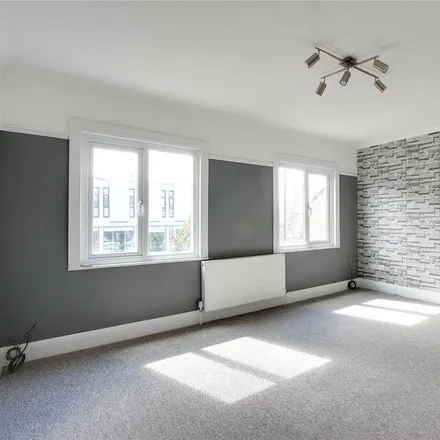 Rent this 1 bed apartment on 1 Lavender Road in London, EN2 0ST