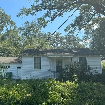 Buy this 3 bed house on 519 Little Farms Avenue in Metairie, LA 70123