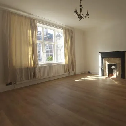 Rent this 1 bed room on Becmead Avenue in Streatham High Road, London