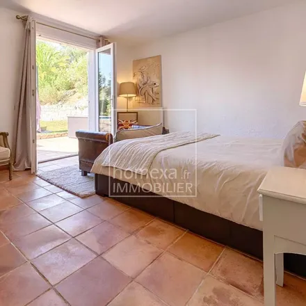 Image 2 - 668 Avenue de l'Orangeraie, 06250 Mougins, France - Apartment for rent