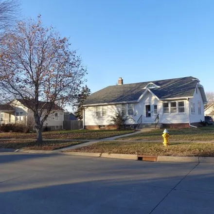 Buy this 3 bed house on Rue School in 5th Avenue, Council Bluffs