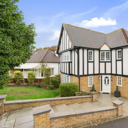 Buy this 4 bed house on Becketts Close in London, DA5 2LF