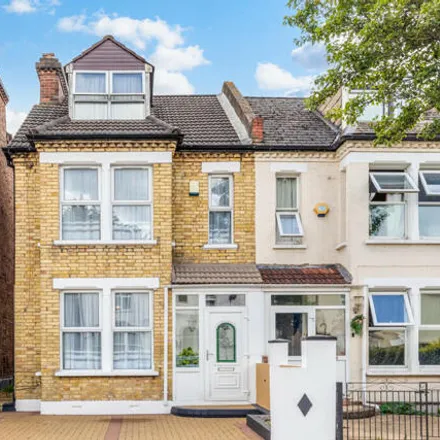 Buy this 4 bed duplex on 23 Saxon Road in London, SE25 5EH
