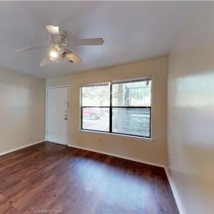 Image 3 - 327 Manuel Drive, College Station, TX 77840, USA - House for rent