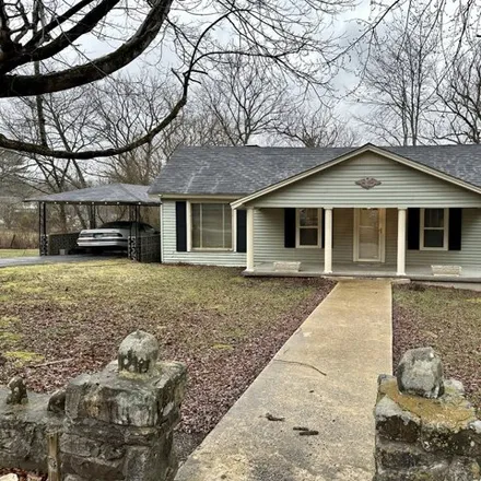 Buy this 2 bed house on 212 Saint Clair St in Tracy City, Tennessee